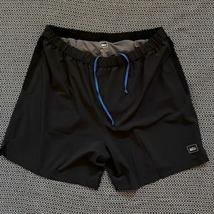 REI mens large shorts - black with draw string - underwear liner